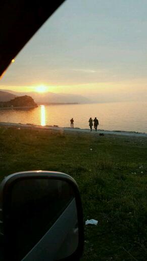 OncelERKAN's tweet photo. Iznik çekimler bitti. Gün Batımı güneşin son hali. http://t.co/djoDUBfQaG