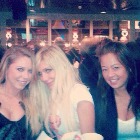 #tbt @mialelanixxx @hayisforhayley #chillies http://t.co/FeZOGA5NlV<a href="/tag/tbt"class="tags">#tbt</a><a class="tags" href="/tag/mialelanixxx">@mialelanixxx</a><a class="tags" target="_blank" title="On Twitter" href="/?out=eyJ0eXAiOiJKV1QiLCJhbGciOiJIUzUxMiJ9.eyJpYXQiOjE3MjA4ODM4MzgsImlzcyI6InR3cG9ybnN0YXJzLmNvbSIsIm5iZiI6MTcyMDg4MzgzOCwiZXhwIjoxNzUyNDE5ODM4LCJyZWRpcmVjdF91cmwiOiJodHRwczovL3R3aXR0ZXIuY29tL2hheWlzZm9yaGF5bGV5In0.OsGKll_dIpDIlzGedGEc_Oe-hsJfE6VogFqXp5yurl7unwbFsq-hJ-QtZHZb4IoH7L30YLXAZOYBzpIN0gNUCw">@hayisforhayley</a><a href="/tag/chillies"class="tags">#chillies</a>