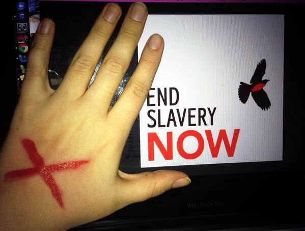 EndSlaveryNow's tweet photo. Slavery still exists. #EndSlaveryNow is in it to end it! #enditmovement http://t.co/b2t9m5QWMh