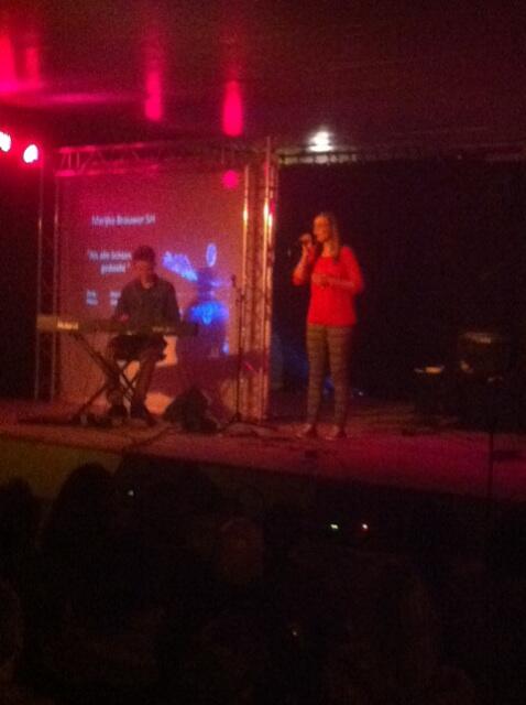 Het eindexamen is in volle gang en het is volle bak in de aula. Mooi!