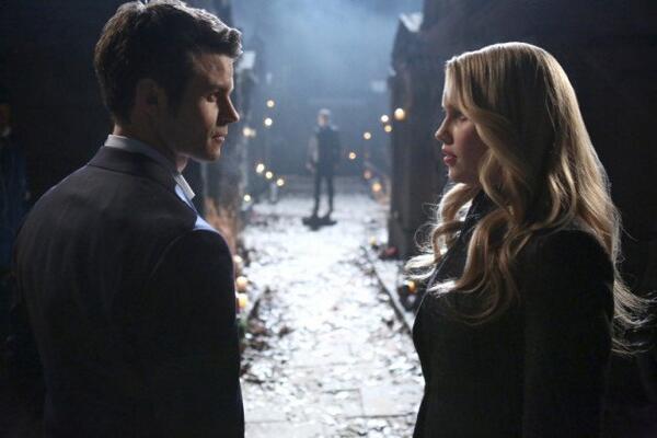 First Look ~ The Originals Season 1 Episode 15 "Le Grand Guignol" Images thevampirediariesfansite.net/2014/02/first-… <a href="/OriginalsCWTV/">The Originals CW</a>