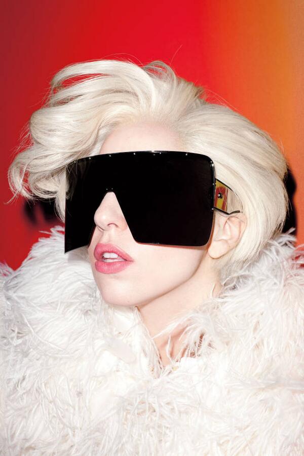 harpersbazaarus's tweet photo. Bid on pieces by @PhilipTreacy1 @threeASFOUR @Moncler to support @ladygaga's @BTWFoundation: http://t.co/K3Pn4tySx7 http://t.co/MAeHxlJX58