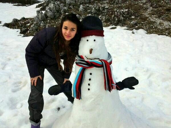 ChiaraSpagnolo's tweet photo. Eccomi col mio *pupazzo di neve*!!:) http://t.co/Gll7J1X371