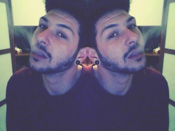 matt__94's tweet photo. Smoking..#smoking http://t.co/RiTl50QZ8N