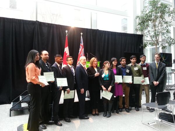 OntUniv's tweet photo. Brilliant minds at @OntMinEnergy &amp; @MaRSDD's #EnergyApps event today, with @IlseTreurnicht &amp; @Bob_Chiarelli http://t.co/eCAldfFU51