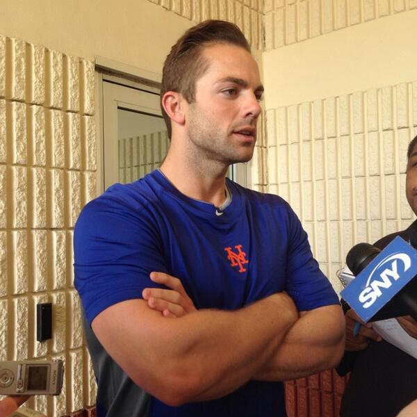 Mets's tweet image. Thank you #Mets fans for getting #DavidWright into finals of the #FaceofMLB. RT if you want him to win it all!