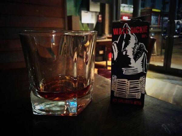 JimmyVersion2's tweet image. Drinking a 35% Watt Dickie with @george_wilson in @BrewDogShored. Interestingly nice.