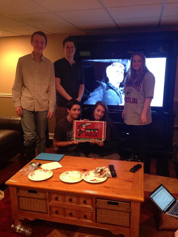 jordanapes's tweet photo. We are now inspired #fueldocumentary #apesgroupprojects @FigAPES http://t.co/EDfHxXltew