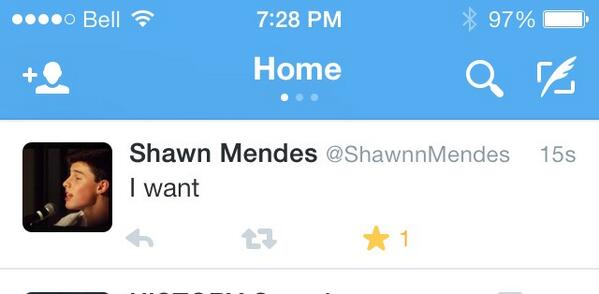 vanessaa97's tweet image. WHATTT @ShawnnMendes #FirstFavourite 😍😮😭❤️