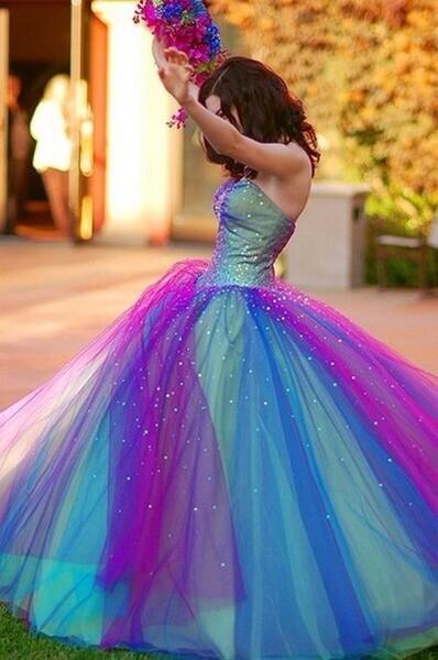 Prom Dress tweet media