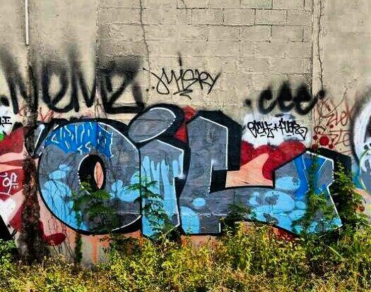 gnee313's tweet photo. #ripoil #ripoiler #oil #detroit http://t.co/wxcGyiDTkS