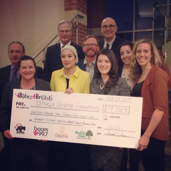 Babes4Breasts's tweet image. B4B @RoyalOakPubs @royaloakpubs @beausallnatural @boom997 $19k to @ottawahospital #breastcancer reseach team