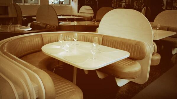 ThePressClub's tweet image. Our booth is inspired to ancient #Greek #amphitheaters meaning &apos;place for viewing&apos;. #Tonight, 4or5 friends.9677 9677