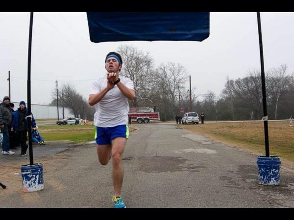 RunnerProbsXC's tweet photo. CONTESTANT #4 @RunnerLone http://t.co/1sVZgBmsII