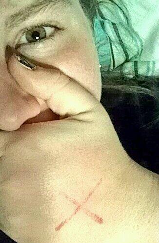 BellBeka's tweet photo. #enditmovement for those who don't have a voice... http://t.co/D1m3tq7cqC