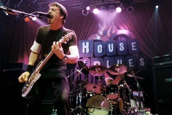 HOBLosAngeles's tweet photo. #tbt - A little band called @FooFighters played here in February 2002! #la http://t.co/2DkhefJQhn
