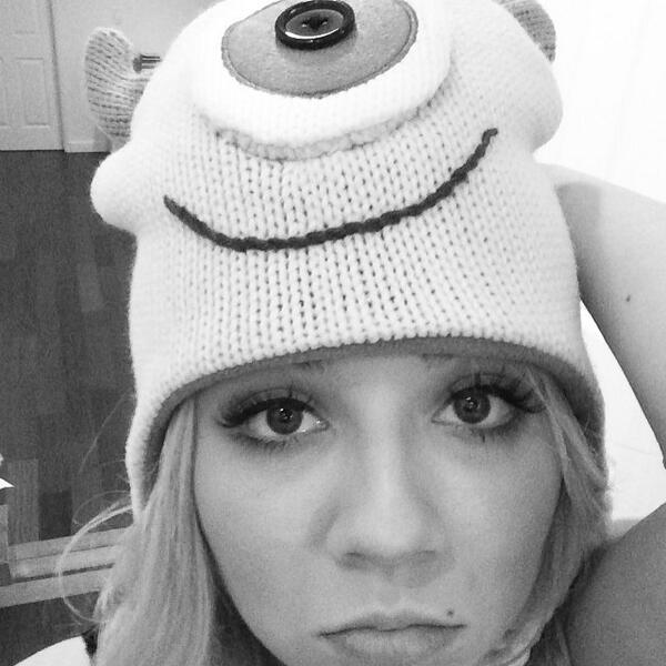 JennetteMON tweet picture