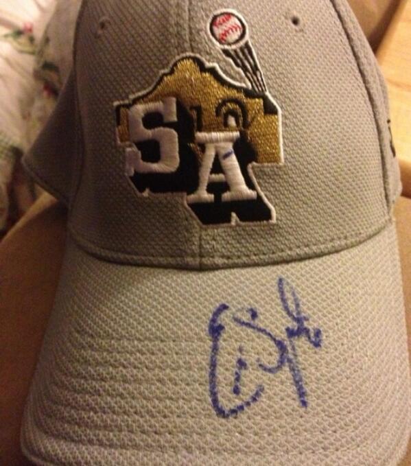 Phil_Carter80's tweet photo. Another gift from #EricSogard #FaceofMLB http://t.co/xjcwpXPNkP