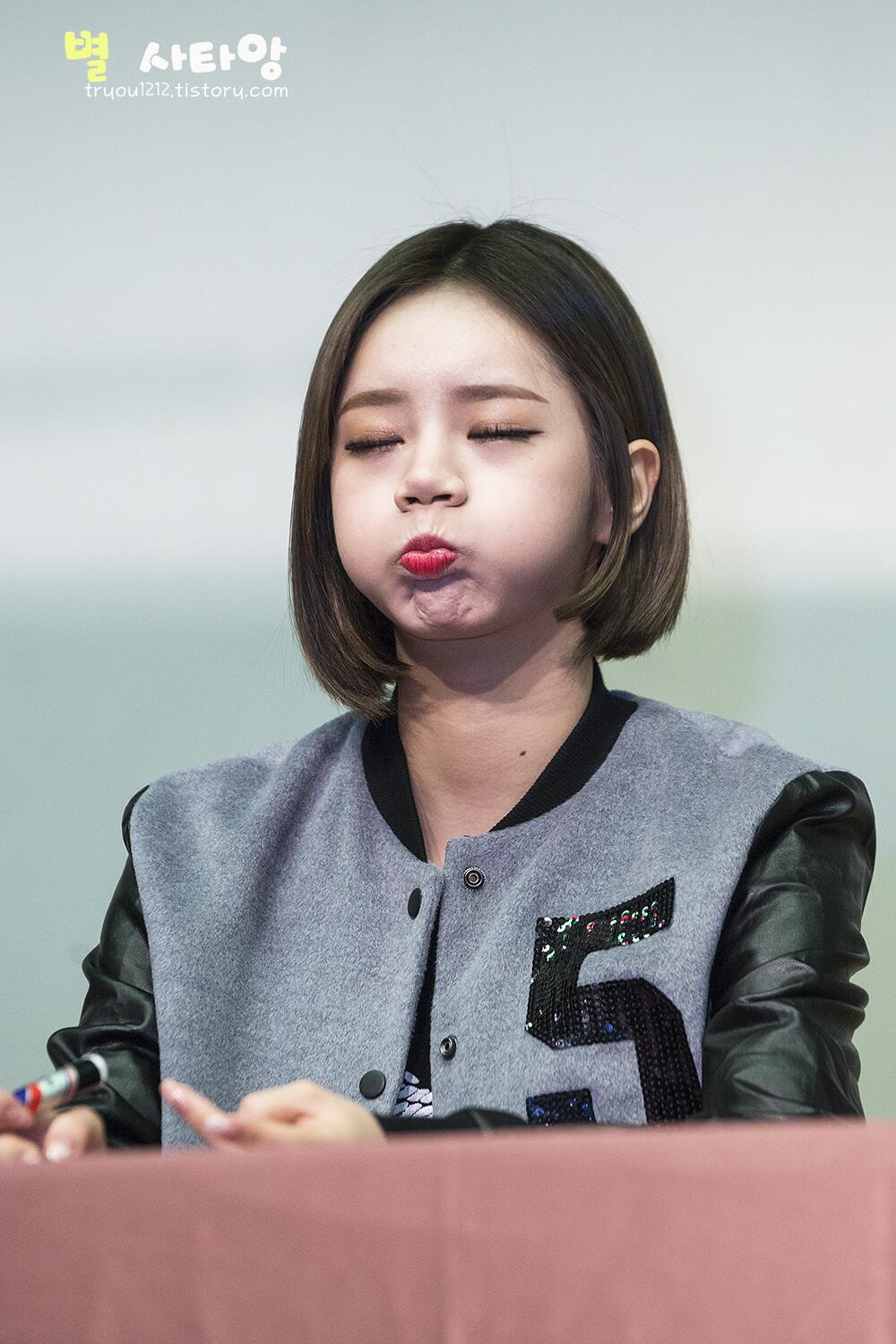 BhixTjbCIAAShYu.jpg:orig