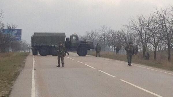 Russian Invasion Has Begun: Russian Warship Blocks Ukraine Port, Russian Marines Surround Coast Guard Base, 400 Paratroopers Land In Sevastopol, BhjeeUfCcAAZ9PJ