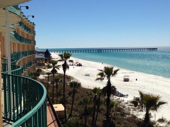 gmuells's tweet photo. Let the games begin! #DaysInn #ShotOne @PCBConfession @PCBTURNUP2014 http://t.co/97nJzWzOeM