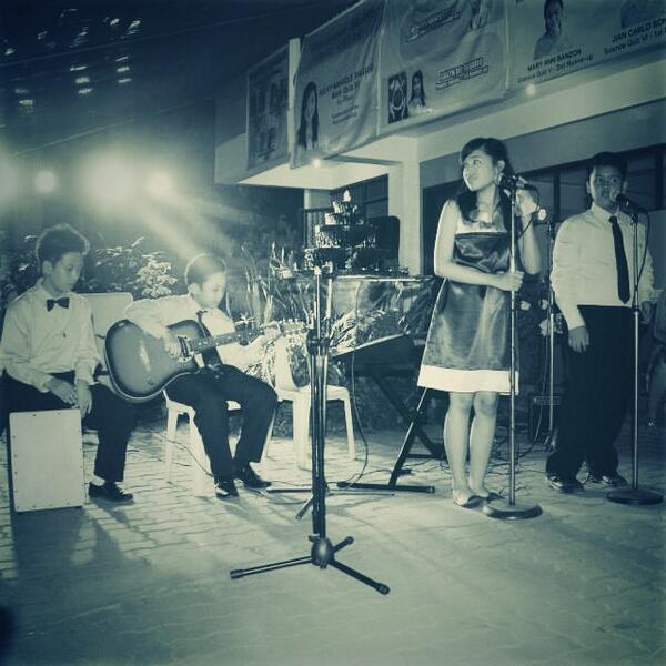 InterceptionBnd's tweet image. One of my favorite pictures during the cocktail party.. - Dani x