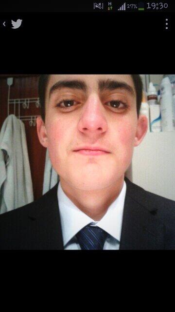 avenida49's tweet photo. Elegancia y clase en una sola foto #TipoPeculiar http://t.co/PDUDLOY9PD