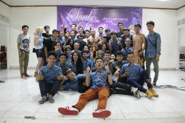 TEAM WORK!!!! GOOD JOB!!!!