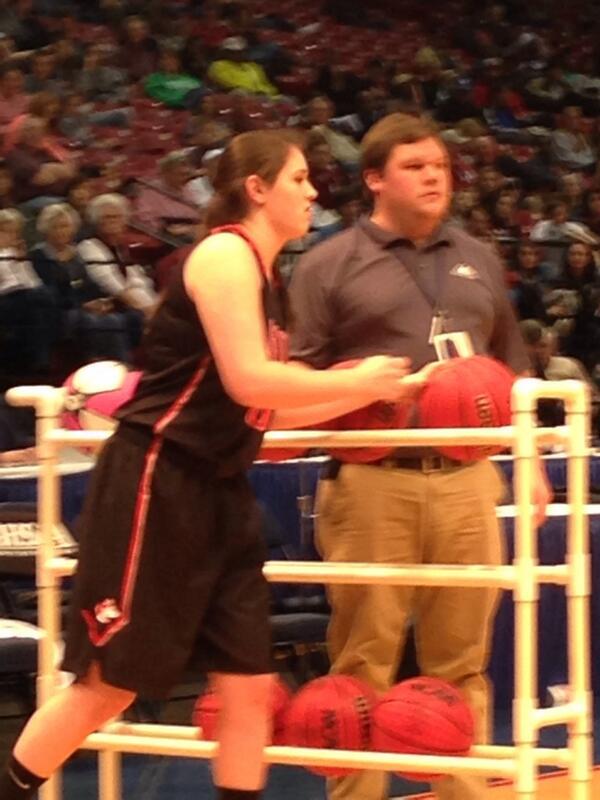 HuskiesWBB tweet media