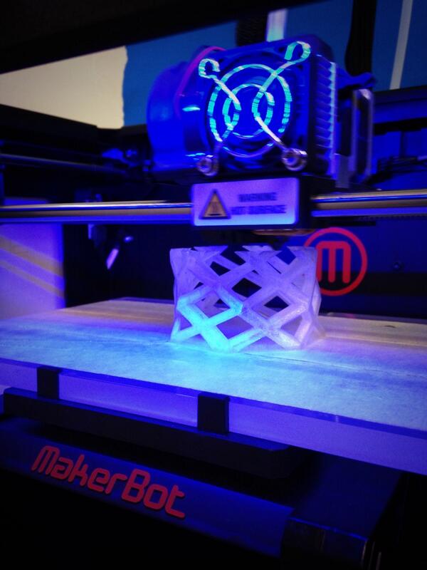 SandbachDT's tweet image. #3Dprinting a lamp shade using #ProjectShapeshifter with our #MakerBot