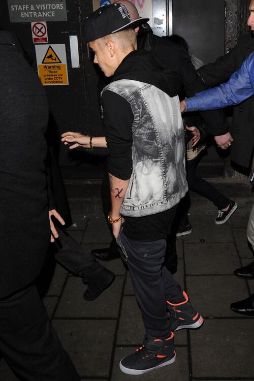 postbadjustindb's tweet image. 