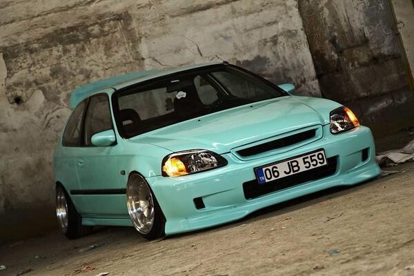 UnalTuranTR's tweet image. #ModifyTeam Bazı erkekler özledim diyemez
Önü biraz daha basar ..