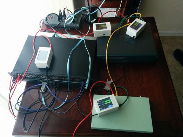 sonoble's tweet image. Testing the demo for #ons2014  less than 160 watts! @pica8 @OpenNetSummit #netdef