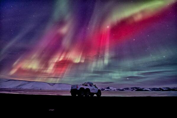 trawire's tweet image. Good evening #Iceland #withfun