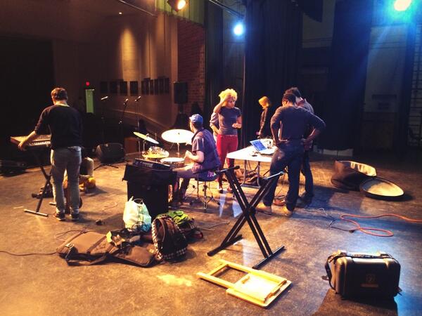 MSNRAband's tweet photo. Setting up !! #eastsidehighschool http://t.co/jeeGeglAvH