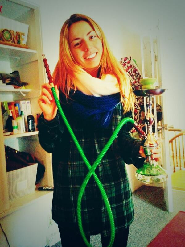piffendale's tweet photo. Birthday bb @XhuliLove w new addition to the house thanks @Jordanielz 😸 #staygreen #2scarves http://t.co/3euOjOplWq
