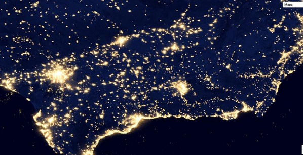 AlfonsoAlba_'s tweet photo. Andalucía, de noche fotografiada por la NASA http://t.co/pO9kOSmfFC