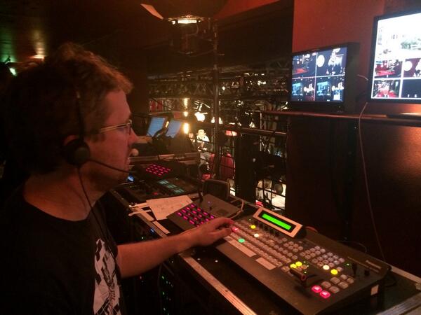 NRKmokle's tweet photo. Herleg stemning i regien når @thomashellum produserer #200aarebrot #nrk2014 http://t.co/2r5EOazdAG