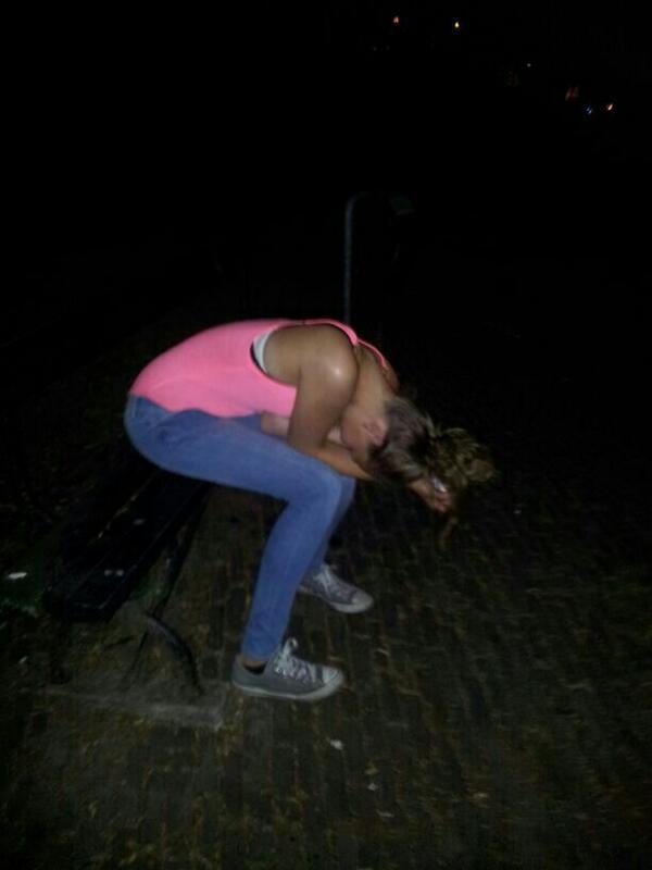 SHoogesteger's tweet photo. "@daimyschipper: "@SHoogesteger: Daimy is gay @daimyschipper" je bent zelf gay stefan!"// http://t.co/PvJ4ytNcTW