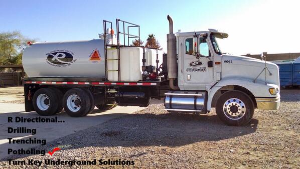 RDirectional's tweet image. We have added a new #potholing truck to the fleet. Look for it on the road soon!