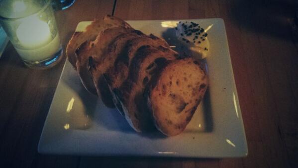 ianastark's tweet photo. @faithmnichols MARROW BUTTER! http://t.co/9CyNWrKBka