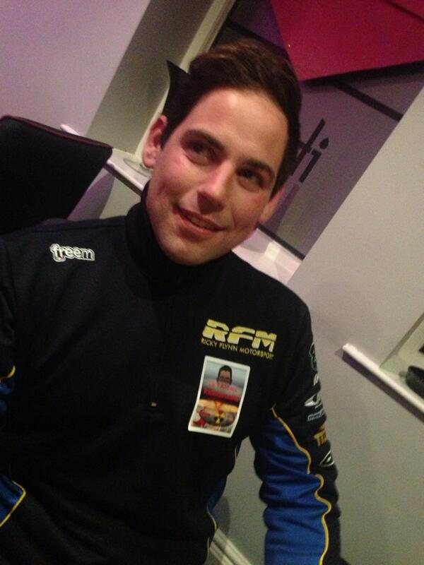 BindiRestaurant's tweet photo. Gayest PFI member ever!!!! @boullen_j #AtomickickAss sauce http://t.co/pVQsEYipX3