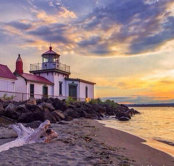SunsetPorn's tweet photo. Seattle, Washington http://t.co/5JJKTX0lWb