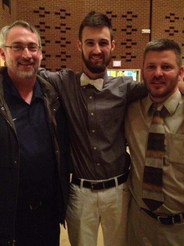 CCPSCCHS's tweet photo. Beards for Bailey! http://t.co/HPafyGuIlp