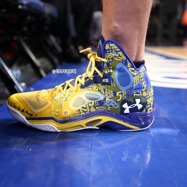 warriors's tweet photo. Check out @StephenCurry30's kicks tonight - @UABasketball's Anatomix Spawn "The Zone" celebrate his last game at MSG http://t.co/6Se6OXFBP1