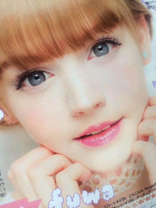 Nana V Twitter Dakotakoti ダコちゃん Popteenおめでとー さっそくかってきたー 本物のお人形さんみたい これから頑張ってね だいすきー Http T Co Vxhhadeaky