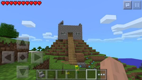 Fernand49461186's tweet photo. @HelpMcpe  my house still working on it but gonna build a cathedral http://t.co/Xo8wSiUc1y