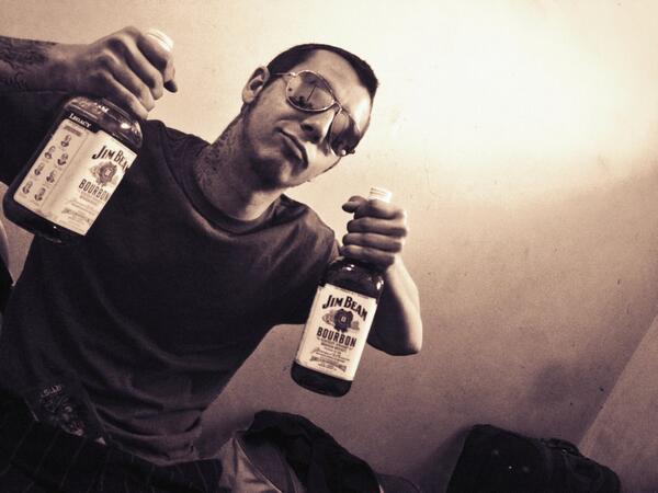 jakesaysyousuck's tweet photo. drinkin in a jail. http://t.co/u20C8FCRT5