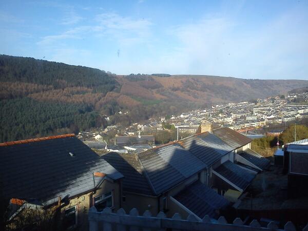 sibaggy's tweet photo. Beautiful morning in the valleys #trailheaven #buzzin http://t.co/OvjJQ2fM14