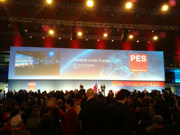 MPettinari87's tweet photo. PES Election Congress 2014 #odetojobs14 http://t.co/VxK5TTRCcx